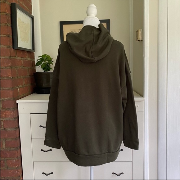 Forever 21 Open Shoulder Hoodie - Picture 2 of 15